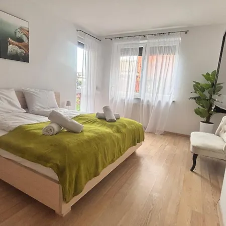 アパート Jantar 600m Do Morza, Ogrodek, Grill, Dwie Sypialnie, Przestrzen コウォブジェク