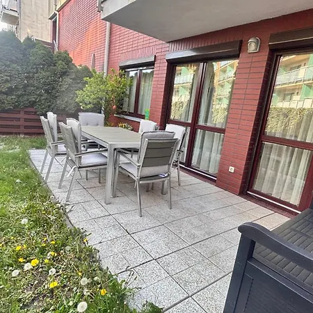 アパート Jantar 600m Do Morza, Ogrodek, Grill, Dwie Sypialnie, Przestrzen コウォブジェク