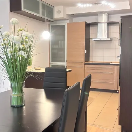 Jantar 600m Do Morza, Ogrodek, Grill, Dwie Sypialnie, Przestrzen Колобжег