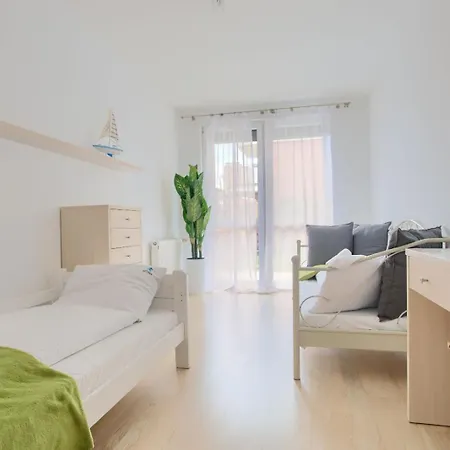 Apartmán Jantar 600m Do Morza, Ogrodek, Grill, Dwie Sypialnie, Przestrzen *
