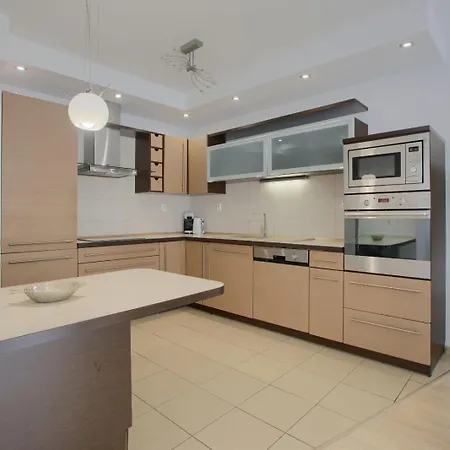 Apartmán Jantar 600m Do Morza, Ogrodek, Grill, Dwie Sypialnie, Przestrzen *