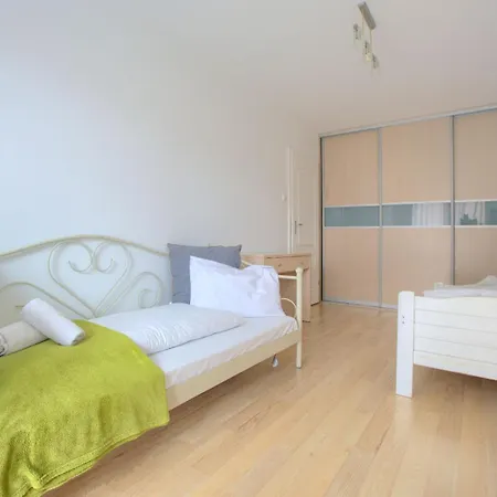 Apartmán Jantar 600m Do Morza, Ogrodek, Grill, Dwie Sypialnie, Przestrzen
